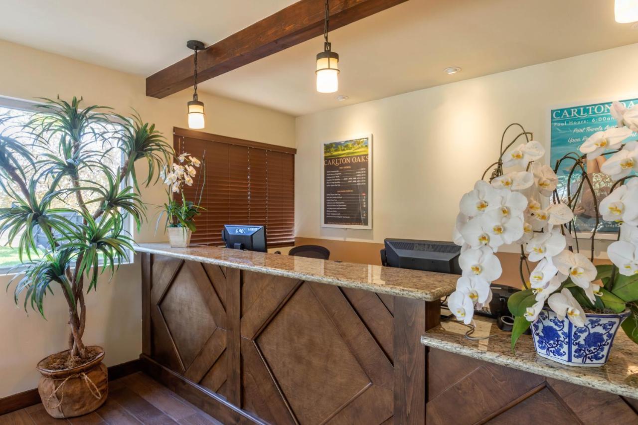 Carlton Oaks Lodge, Ascend Hotel Collection سانتي المظهر الخارجي الصورة