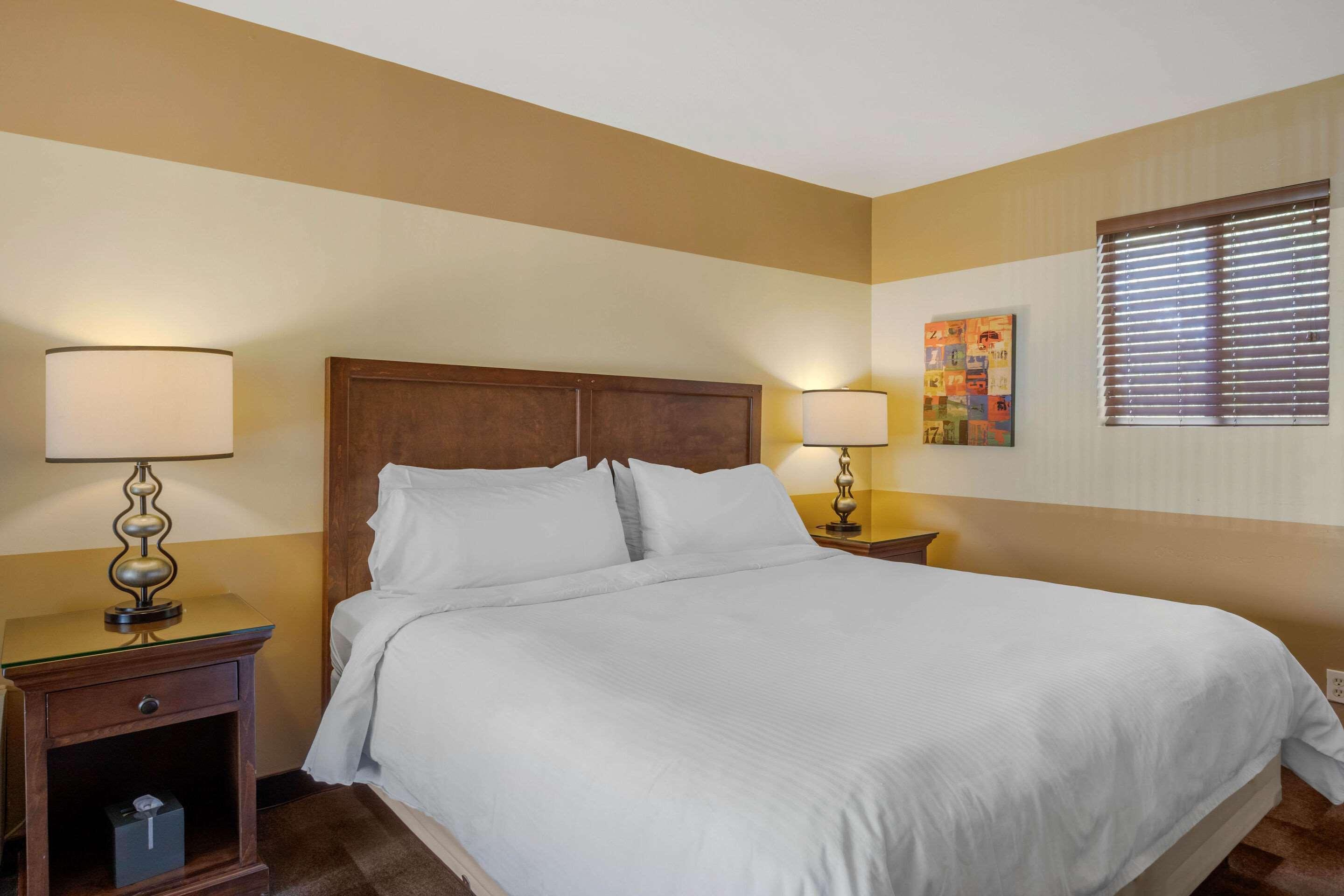Carlton Oaks Lodge, Ascend Hotel Collection سانتي المظهر الخارجي الصورة