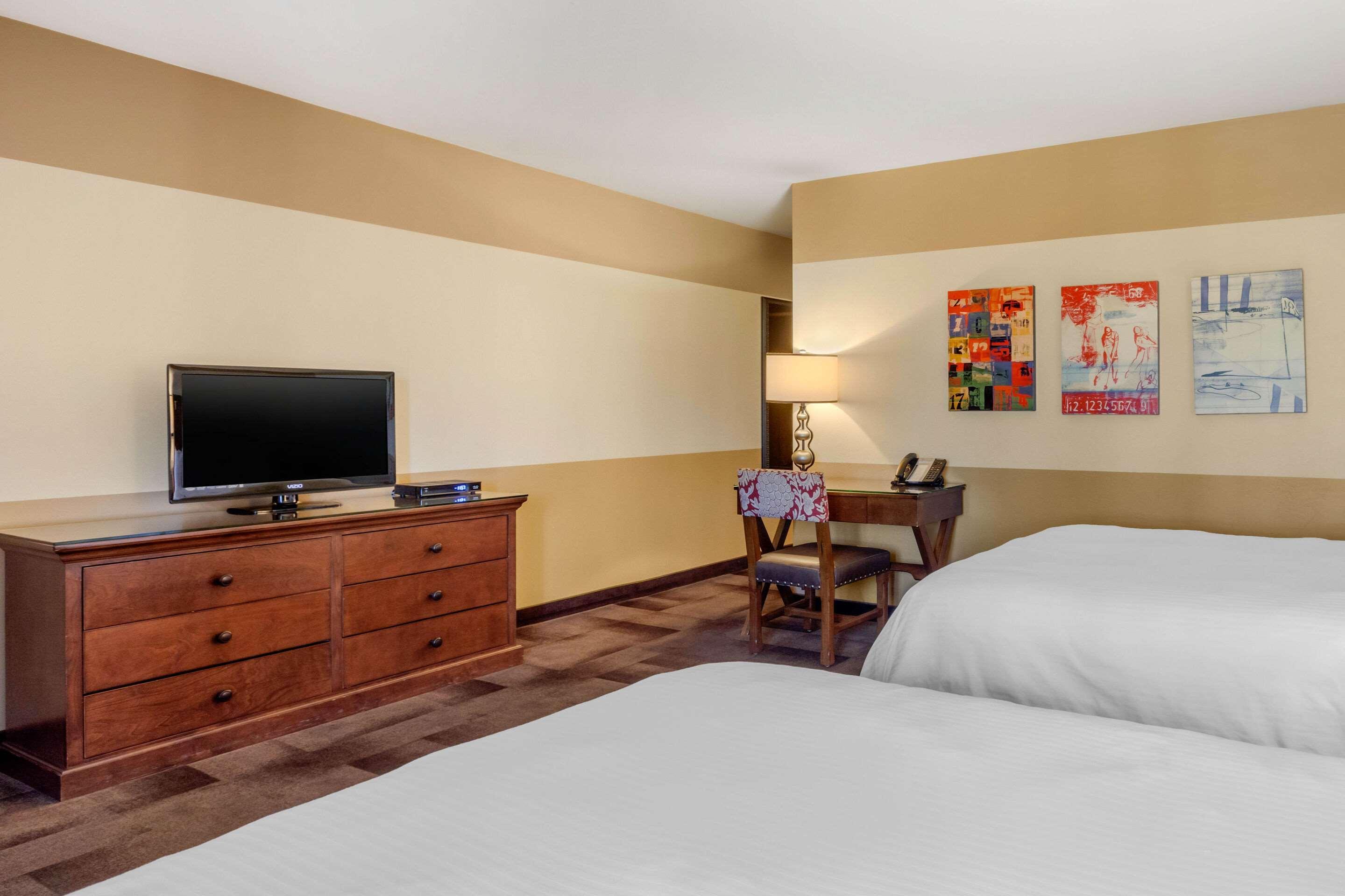 Carlton Oaks Lodge, Ascend Hotel Collection سانتي المظهر الخارجي الصورة